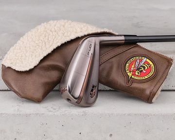 わずか数秒で完売!? 米国テーラーメイド、昔の爆撃機に