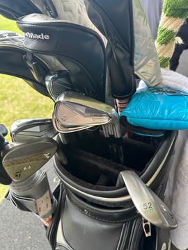 7」じゃなくて「8」？ 稲見萌寧がテーラーメイドの未発表モデルを実戦