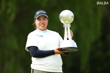 美人過ぎるプロゴルファー”竹村真琴がチップワンストップとスポンサー