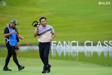 タイガー・ウッズ 2000 US OP & BRITISH OP ２体セット タイガー・ウッズ、2000年セントアンドリュースで8打差の圧勝