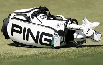 櫻井心那さん、6I～PWを新モデル『スリクソンZXi 7』に一気に替えて