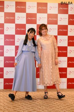 菅沼菜々(左)、稲見萌寧