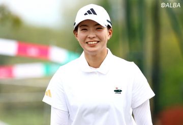 宮里藍が懐かしい写真を公開、そして「沖縄、帰りたいな～」 - ゴルフ