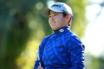 吉田鈴と尾関彩美悠がディズニーデートを満喫するも、強風で