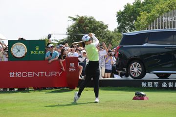 丸山茂樹使用キャディバッグのレプリカモデル数量限定発売