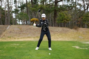 セキ・ユウティンのドライバースイング