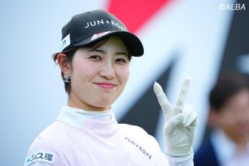 鶴岡果恋　ブリヂストン ゴルフマーカー サイン入り 11281522_67480c0f8b870.jpg