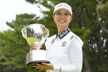 金澤志奈が安定感を武器に悲願の初V “左腕で舵を取る”をマネれば方向性