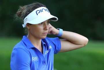 首位発進を決めたアマンダ・ドハーティー