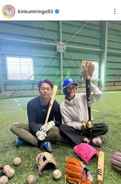 ハルるん様！パーリーゲイツ　ブラックカモフラニット　カシミヤ混　上田桃子プロ着用 上田桃子がパーリーゲイツのコンペにゲスト参加 イベントでは可愛い