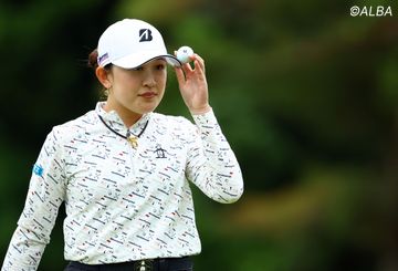 装い新たに！ 原英莉花が着用ウェアブランドとツアーグッズ契約「今年