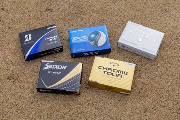 ソフトタイプの最新『ウレタンカバーボール』をコースで打って性能をテストした