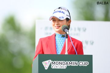 福嶋晃子がテニスプレーヤーに転身!? 妹・浩子と久々の大会で「昔の