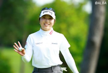 22歳・吉田鈴がツアー初優勝に王手 政田夢乃、ルーキー中澤瑠来ら2位