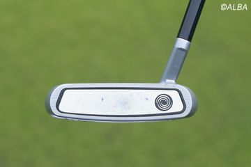 西郷真央、河本結らが今季使用していたオデッセイの古いパターとは
