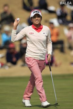 日本ツアー初優勝を飾った「ヨコハマタイヤPRGRレディス」