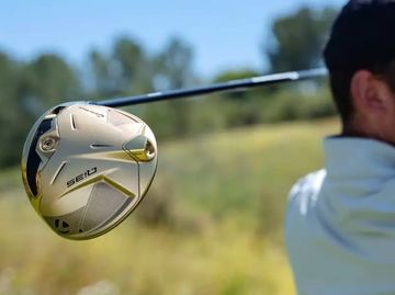 新品 テーラーメイド 限定 Qi35 ドライバー ゴールド 日本仕様 9 （S） テーラーメイド Qi35 Designer Series ドライバー ゴールド