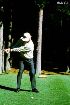 世界中で90勝以上！ グレッグ・ノーマンはV字軌道スイングで安定感と