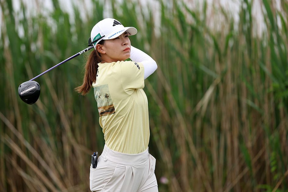 岩井明愛が2差3位発進「あすも自分のプレーを」 馬場咲希、古江彩佳が4