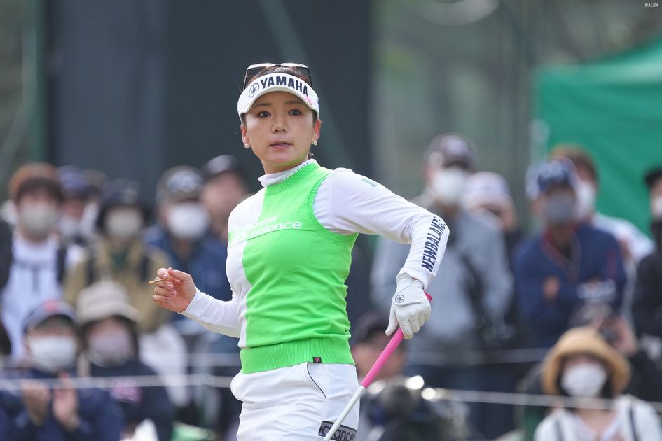 有村智恵が母の還暦祝いに最高のプレゼント 素敵なホテルの感動は動画