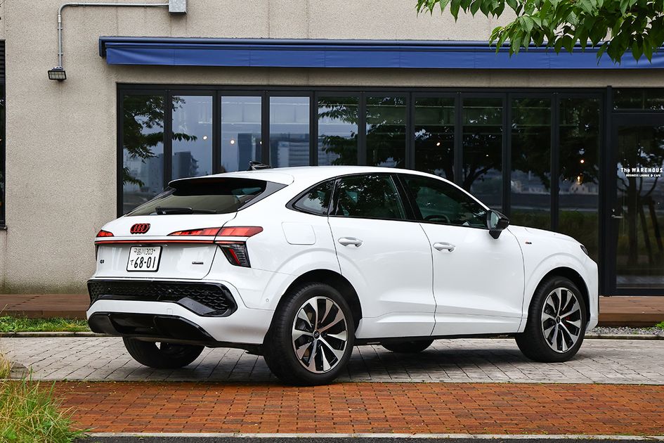 小ぶりなサイズで怪物級の実力！ アウディの人気SUV「Q3」には