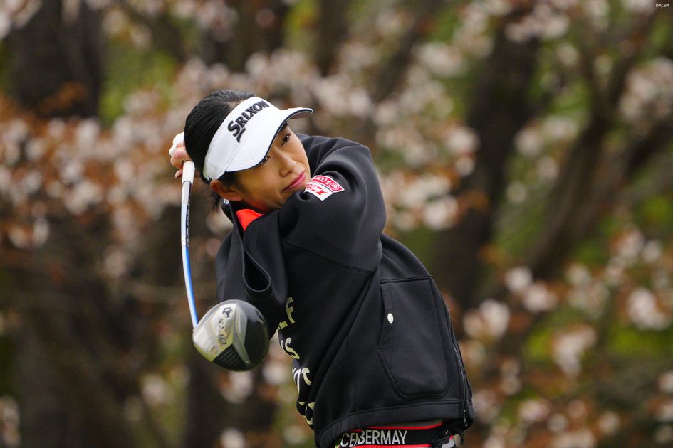 アマチュアにこそ真似してほしい!? 吉本ここねは“ゼクシオ13”が