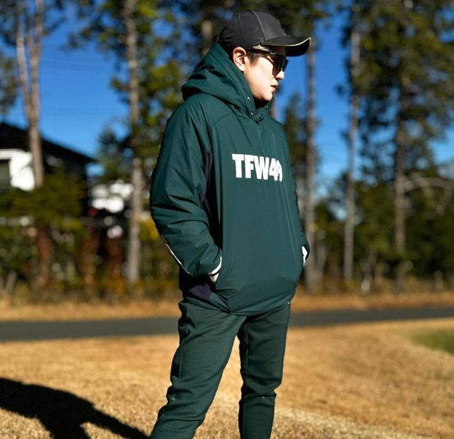 エヴィスゴルフ シバフくんウエアになります。 エヴィスゴルフ シバフくんウエアになります。 成田美寿々が