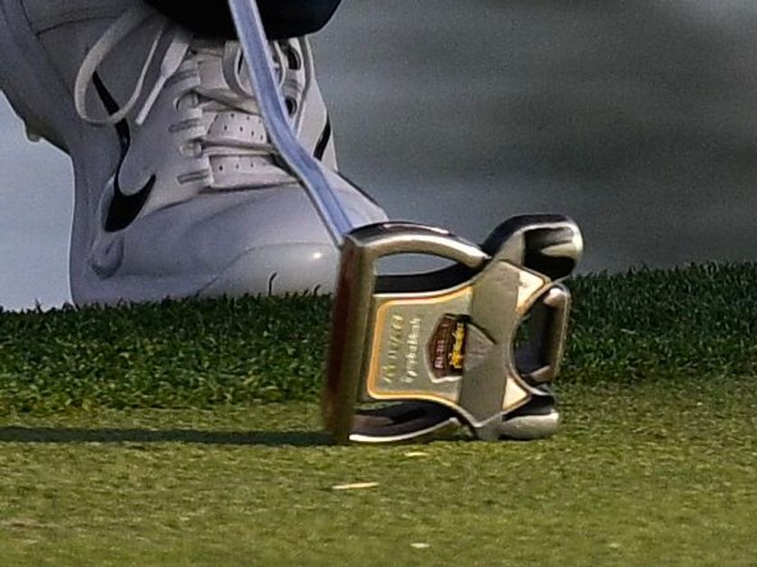 再値下げ　転がりいいよ⁉️パター　トップスピン 楽天市場】トップスピンパターの通販