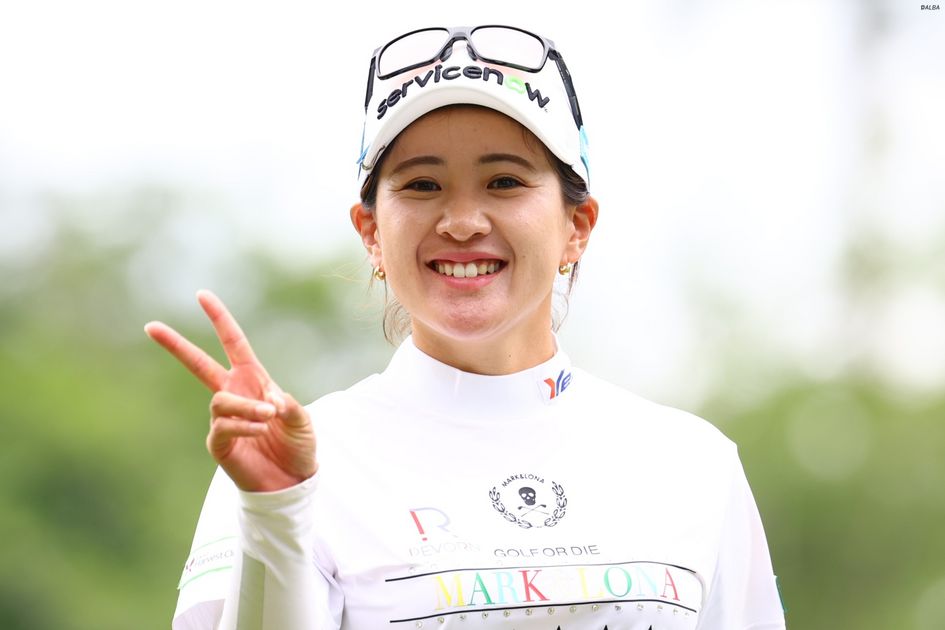 速報＞永井花奈が単独首位浮上 桑木志帆1差、14歳アマは3差追走