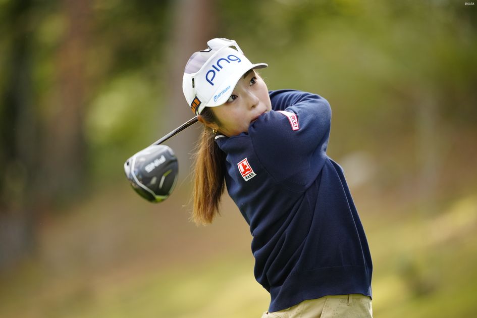 佐久間朱莉が初の年間女王戴冠！ 単独首位で決勝進出、1差2位にペ
