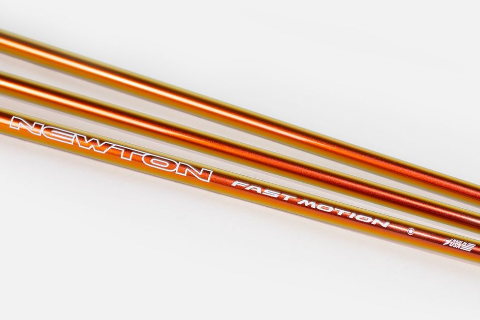 米国シニアツアーで人気！Newton Golfの軽量作『Fast Motion』が日本