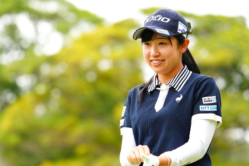 菅沼菜々が神谷そらのキャップにお揃いマーカーを発見！ 「この