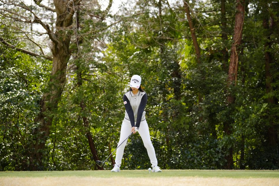 6年ぶり3勝目 柏原明日架は右ヒザを“送る”動きで260ヤード超えを連発