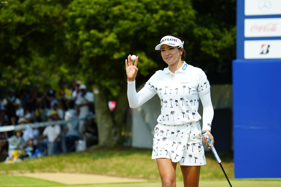 希少 ノリタケ 女子ゴルファー LtHk86K7WNHkGMv2wG7P.jpg?ver=TjnQ