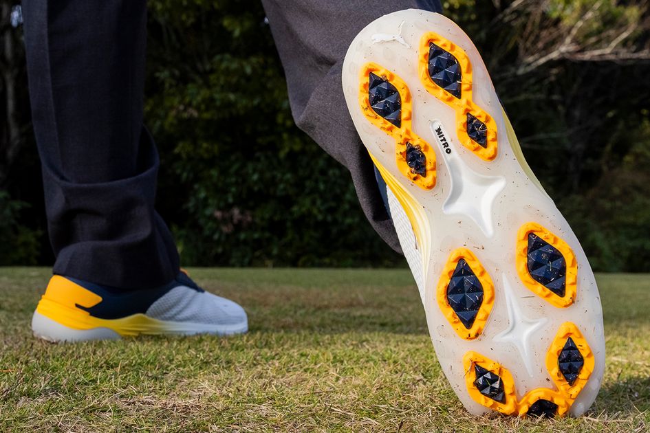 メンズ『スパイクレスゴルフシューズ』 滑らない・履き心地を徹底評価