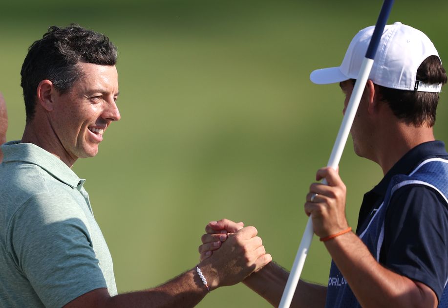 【希少】ファーマーズインシュアランス2019 サインフラッグ ローリーマキロイ Rory mcilroy signed - Etsy 日本
