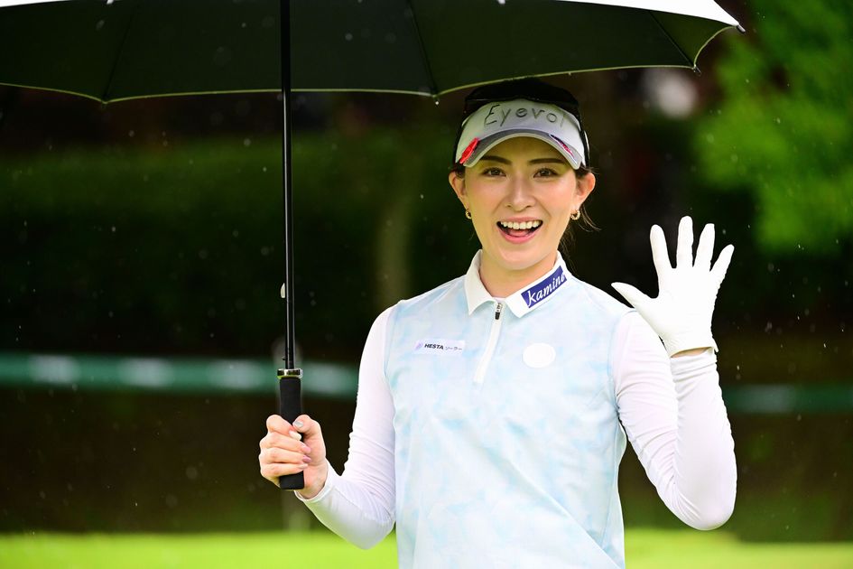 植手桃子が単独首位発進 原江里菜2位、新垣比菜は5位/国内女子下部