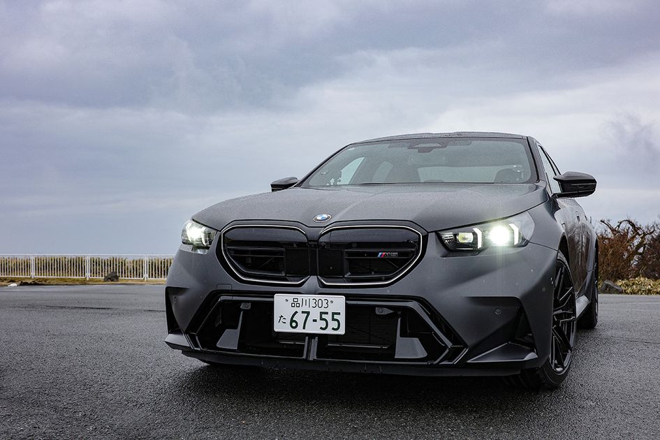 ゴルファーにとって走りにスキなし！ モーターの力もプラスした「BMW