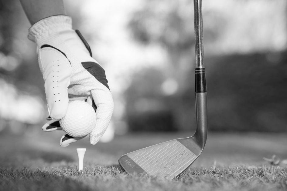PING - 絶対に曲げたくないティショットにも最適です。 Why can't I swing while looking to the right like an