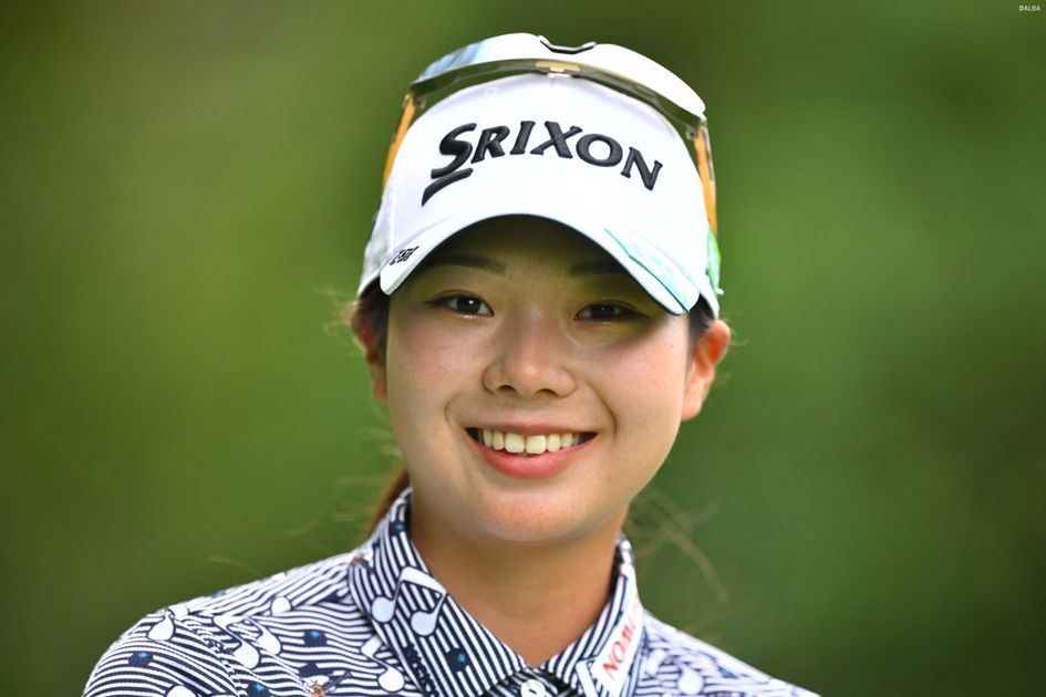 スポーツ別 女子プロゴルフ 菅楓華プロ 直筆サイン入りイラスト