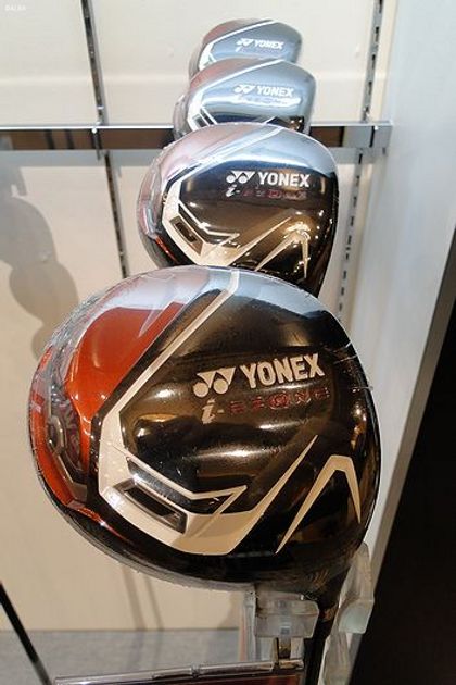 超・深重心ヘッドで飛ばす、ヨネックス「i-EZONE」新登場 - ゴルフ総合