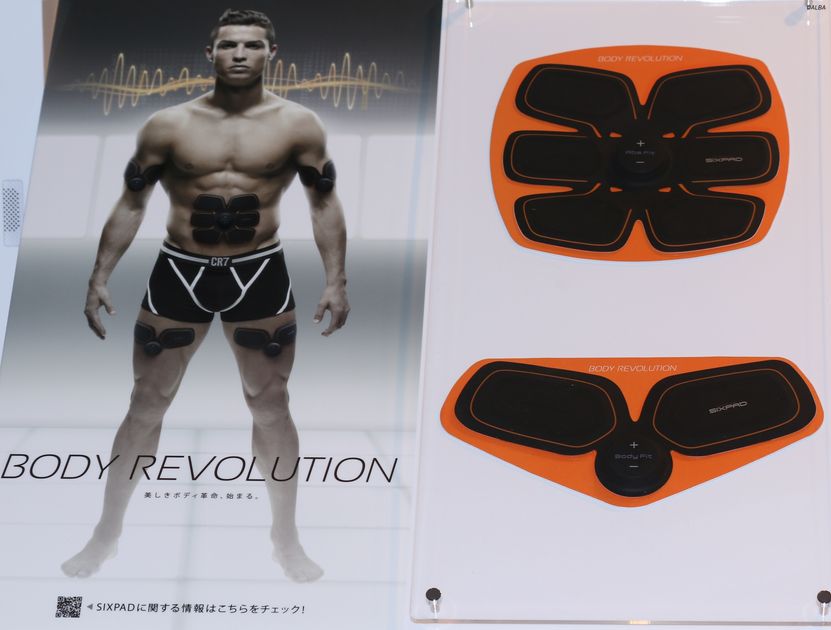 運動医科学の権威×世界No.1フットボーラー！ボディ革命『SIXPAD』が