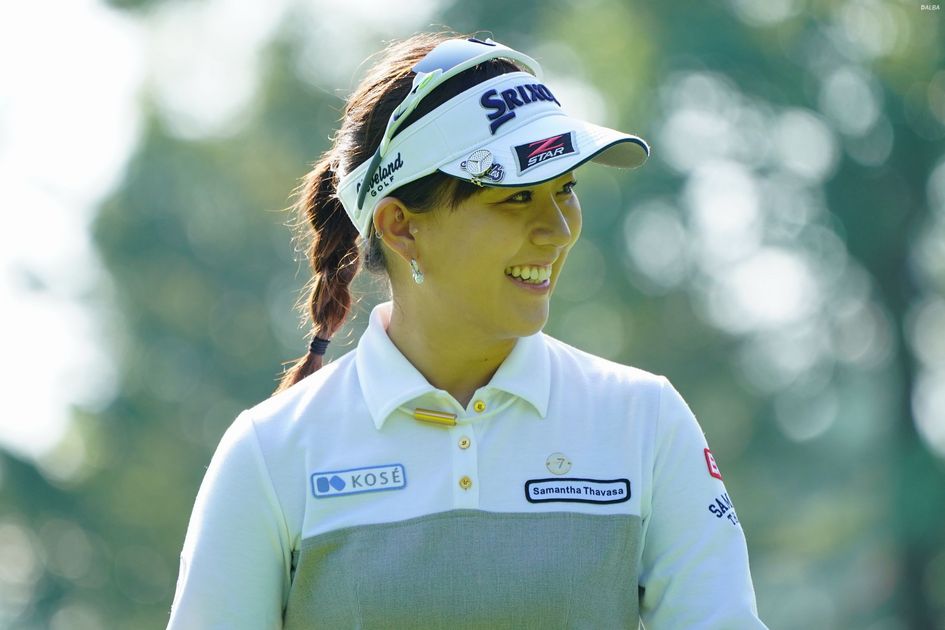 未使用　Srixon 香妻琴乃サイン入り　ゴルフキャディバッグ article__2018101718445515179.