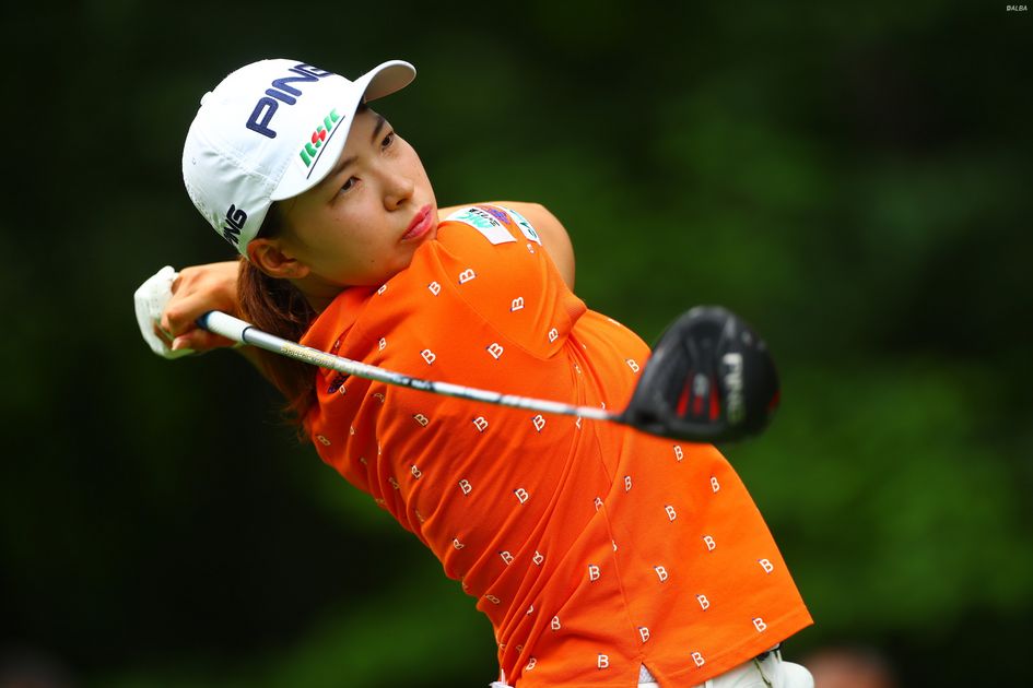 大歓声のなか渋野日向子が「67」好発進 環境激変にも…「自分らしくあり