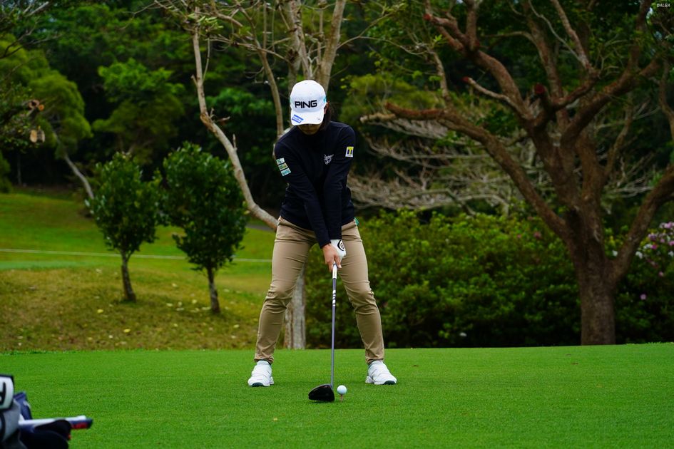 渋野日向子、最新ドライバースイング【2021年連続写真】 - ゴルフ総合