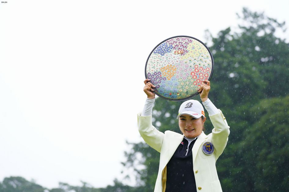 優勝賞金1440万円獲得の高橋彩華が4位浮上 1位は西郷真央【女子賞金
