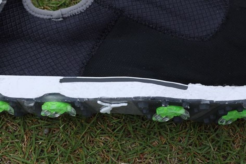 デシャンボーと共同開発した‟飛ばしの最強シューズ”が誕生