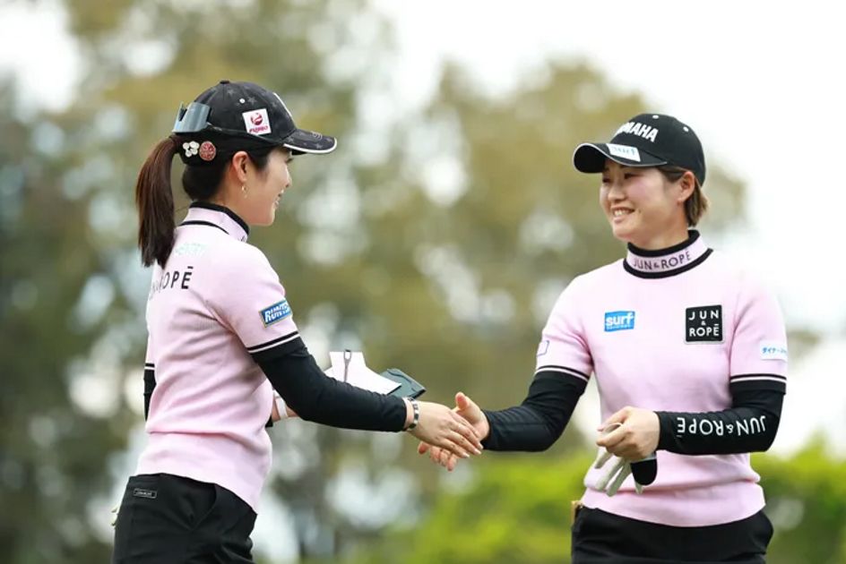 まるで美人姉妹！三ヶ島かなと植竹希望の同組で生まれた双子コーデ