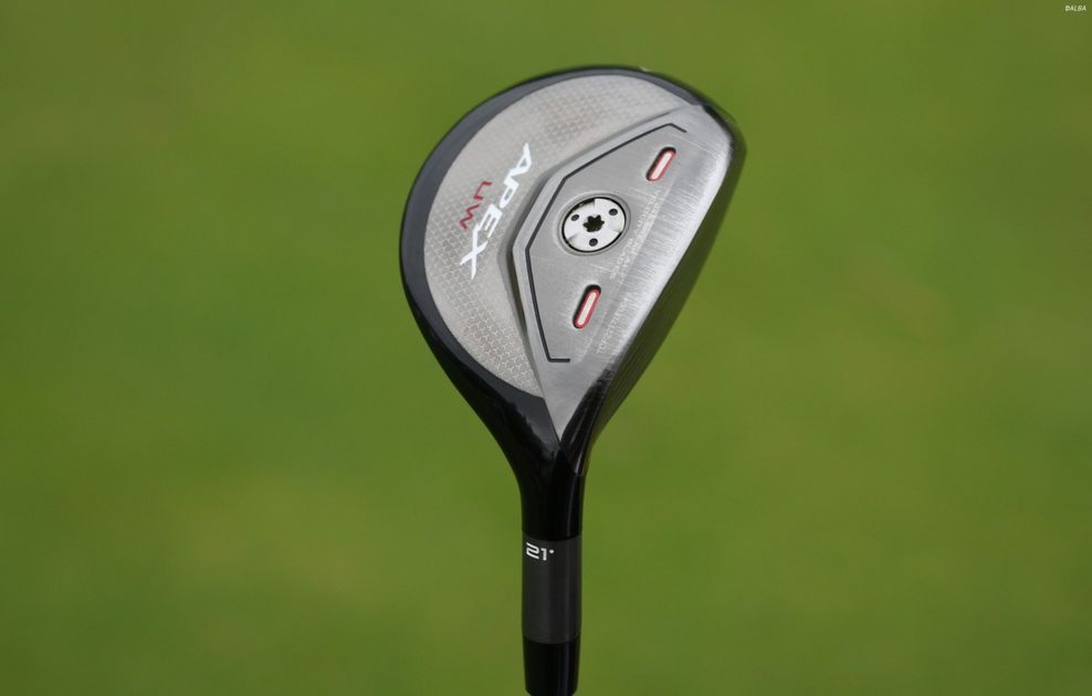 原英莉花と神谷そらが愛用する2022年発売の初代『APEX UW』は何がいい 原英莉花と神谷そらが愛用する2022年発売の初代『APEX UW』は何がいい