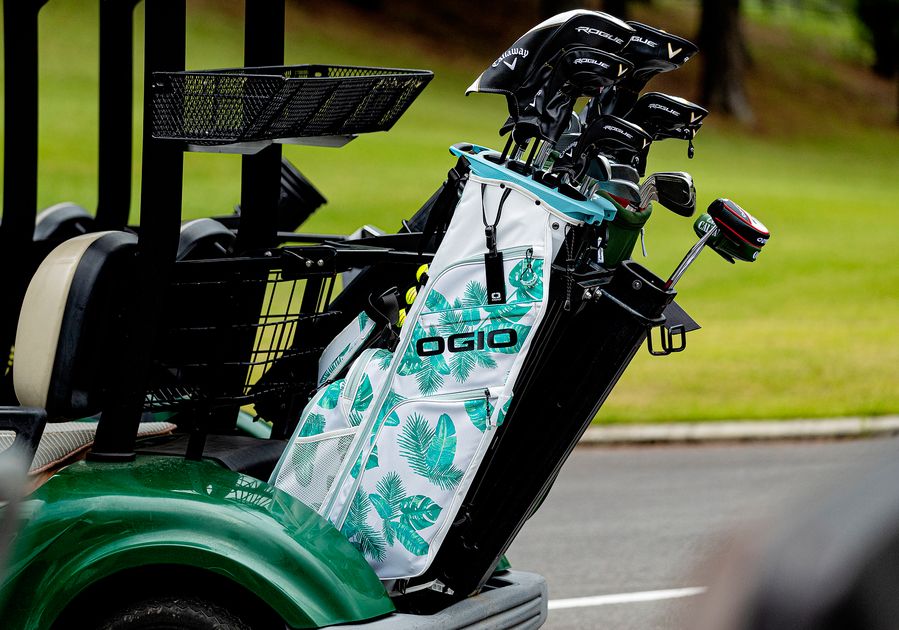 【最終値下げしました。早い者勝ちかも】OGIO イエローカラー キャディバッグ 最終値下げしました。早い者勝ちかも】OGIO イエローカラー